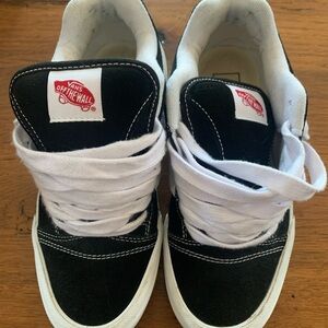 Vans Knu Skool Shoes